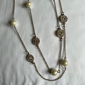 NWOT Talbots Pearl and Crystal Gold Necklace